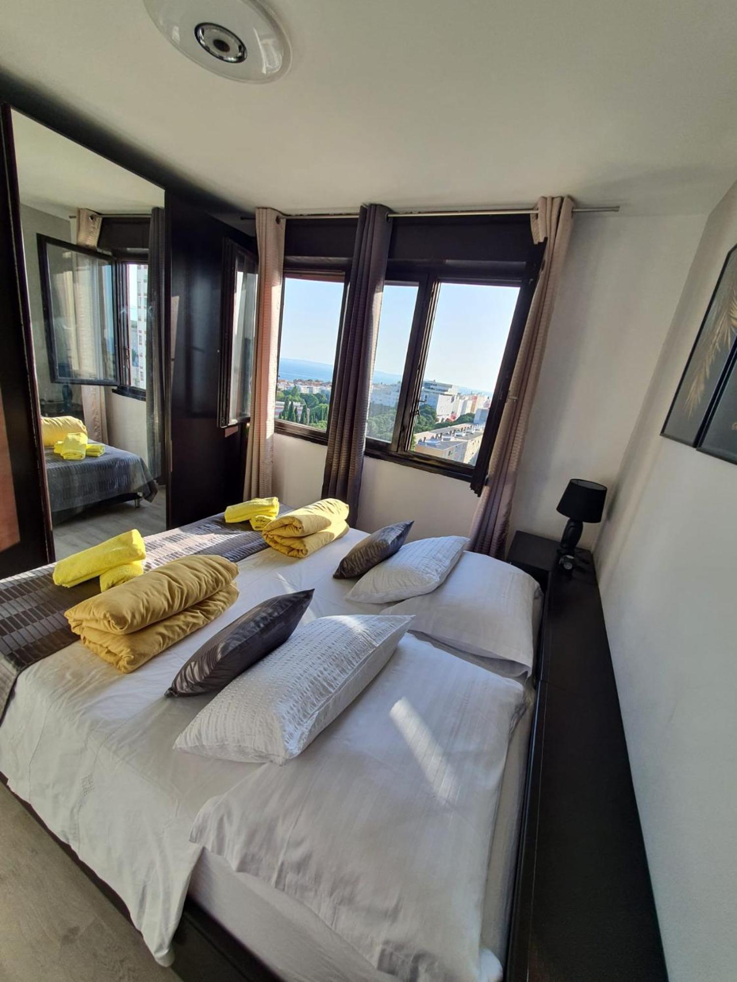 Apartamento Ha'Alulu Split Exterior foto